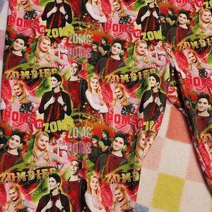 Women's Disney Zombies leggings Size TC2(18/24)